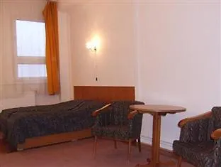 Sarga Csiko Hotel Miskolc